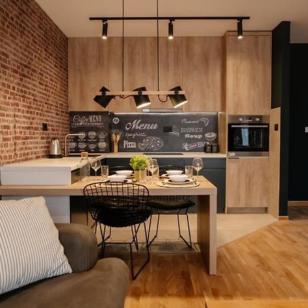 Comfortable Apartment At City Quart Подгорица Екстериор снимка